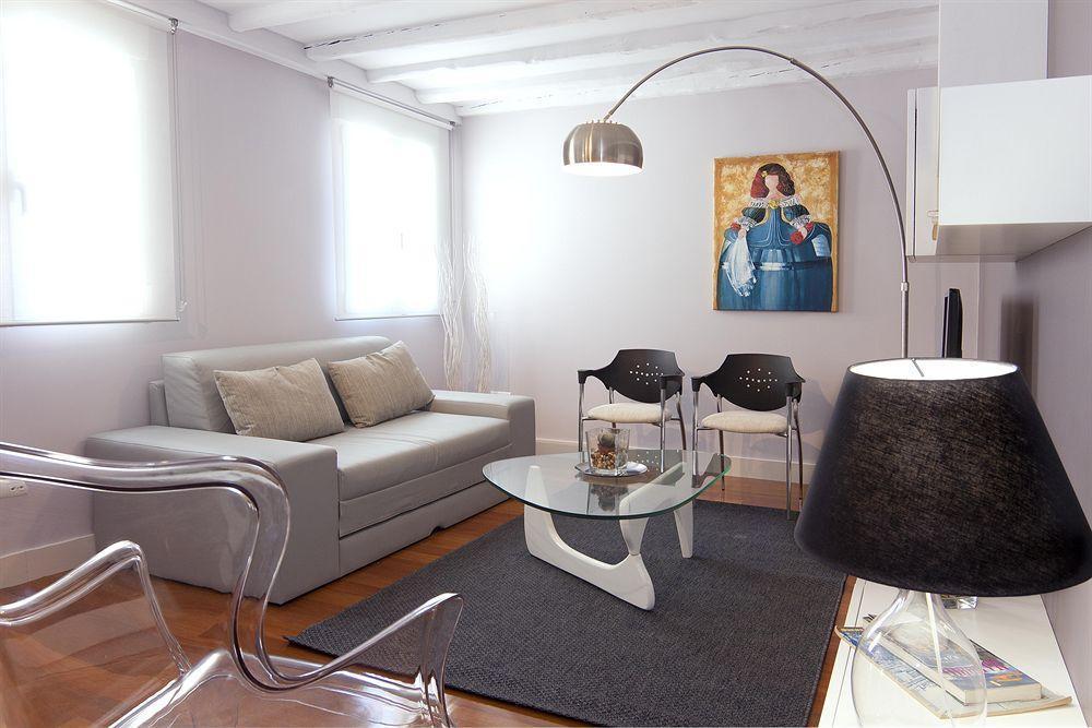 Smartrental Chueca Madrid Luaran gambar